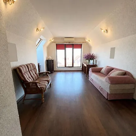 Holiday home уютный дом у моря совиньон-1 *